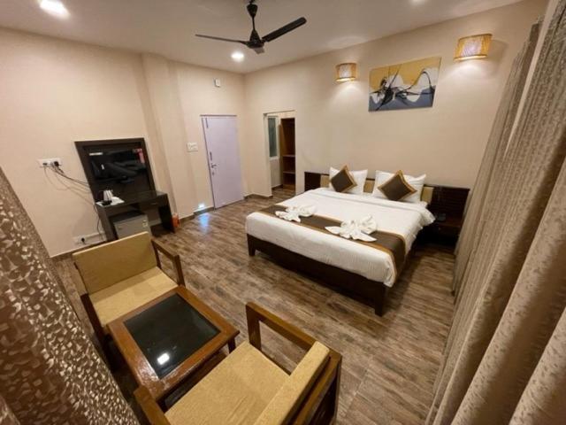Jaldapara Forest Tourist Lodge Jftl Madari Hat Bagian luar foto