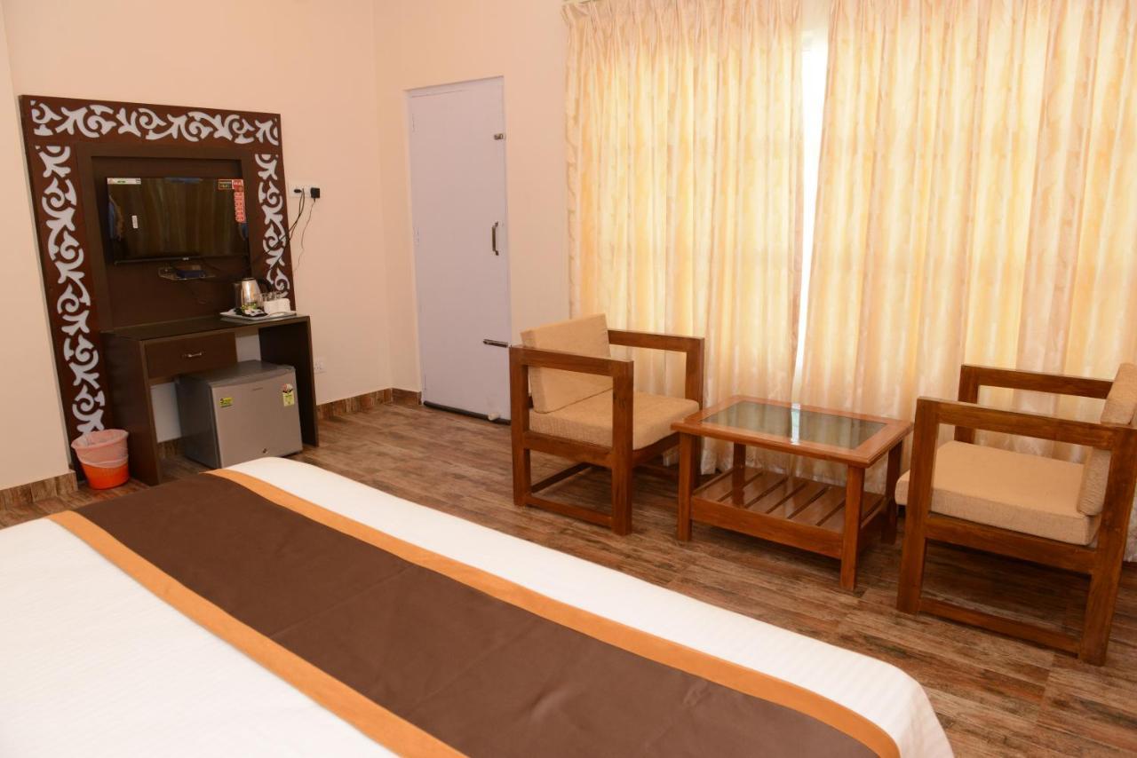 Jaldapara Forest Tourist Lodge Jftl Madari Hat Bagian luar foto